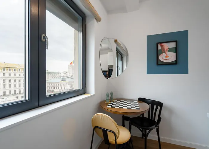 Checkers Queen Elizabeth Ultracentral Apartament *